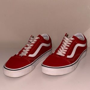 Red Vans - Old Skool Shoe